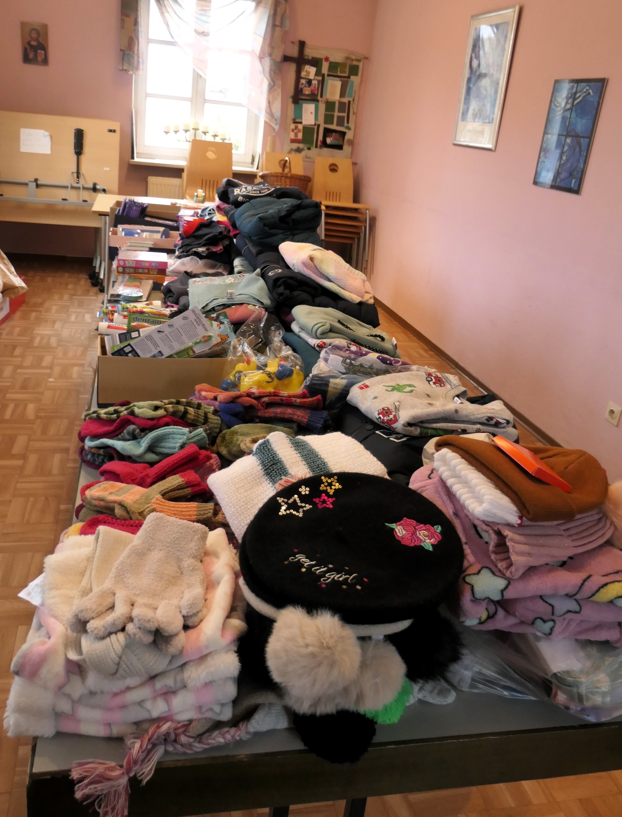 BW_Frauenkreis-Paeckchenaktion_2025_3