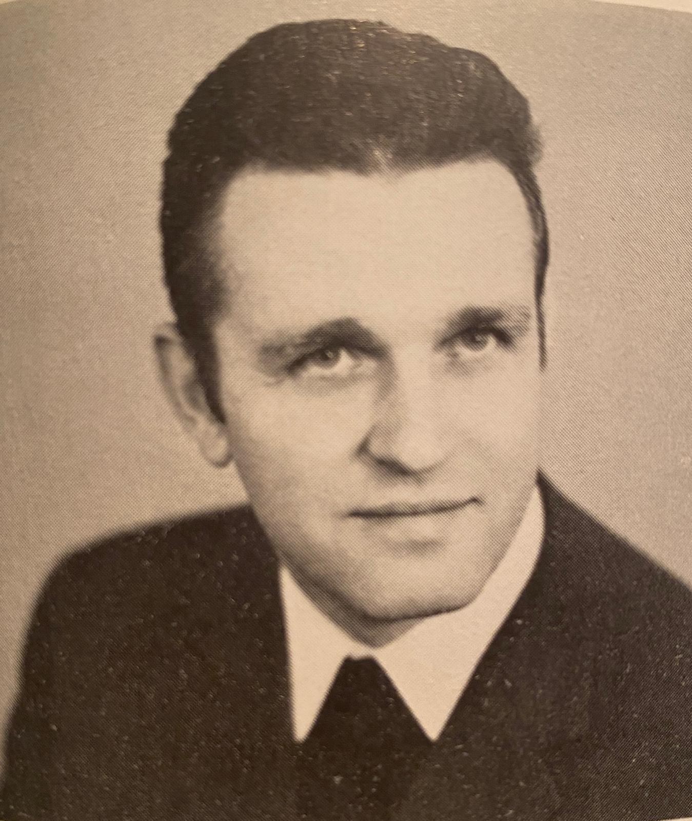 Pfarrer i. R. Msgr. Josef Schicker